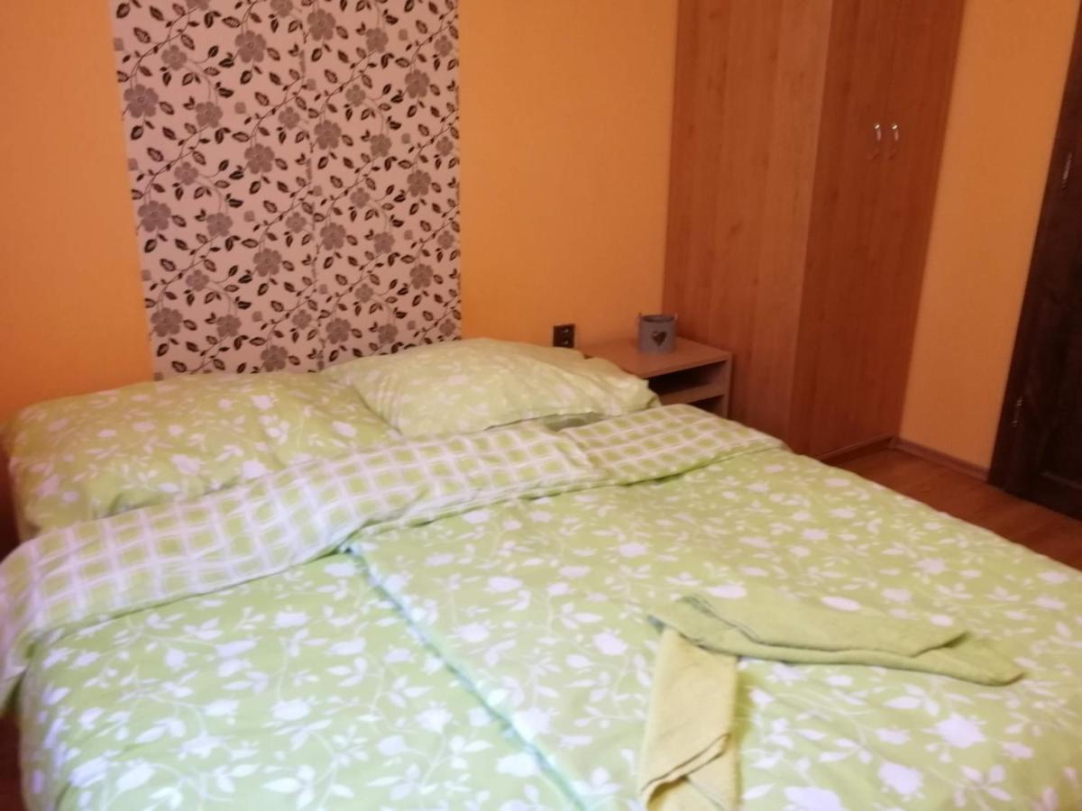 Chata Natasa Dedinky Bagian luar foto